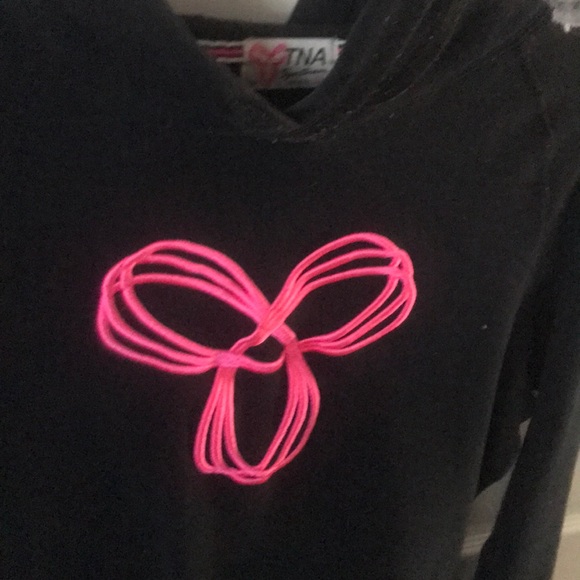 Black TNA hoodie - Picture 3 of 6